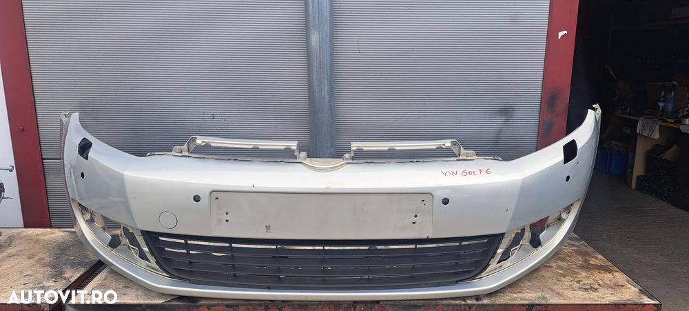 Bara fata Volksvagen Golf 6 Hatchback - 1