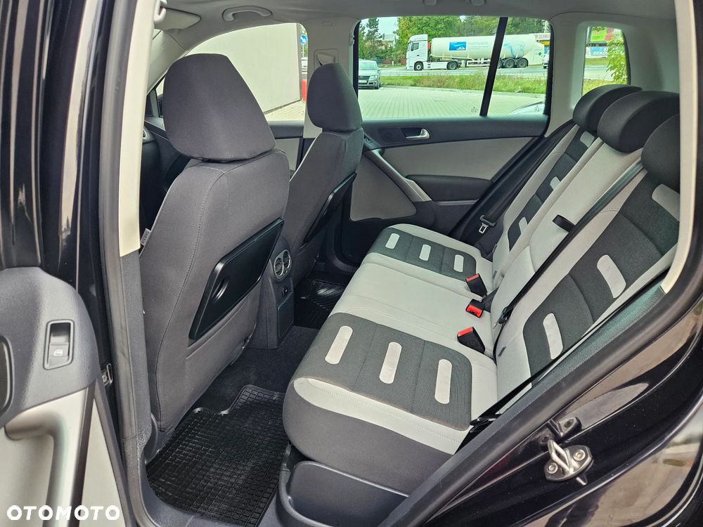 Volkswagen Tiguan - 28