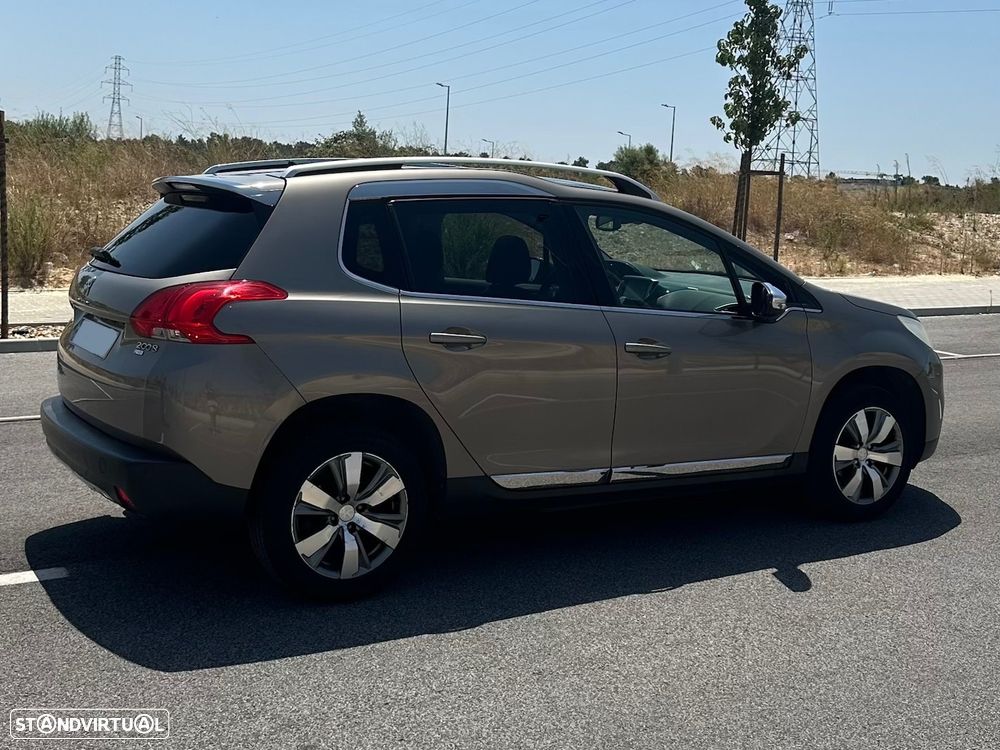 Peugeot 2008 1.6 e-HDi Allure 2-Tronic - 8