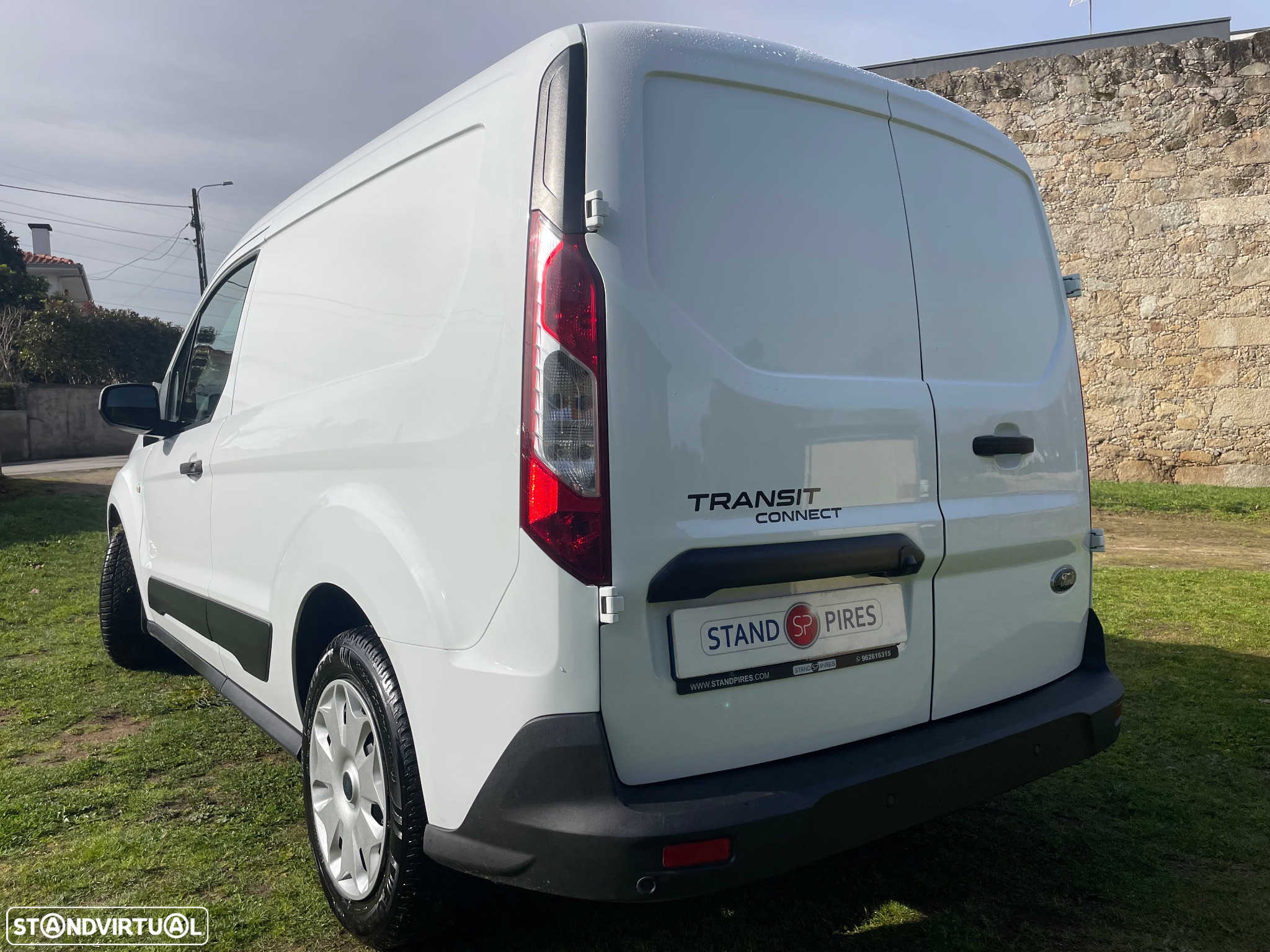 Ford Transit Connect 3 lugares 100 CV - 8