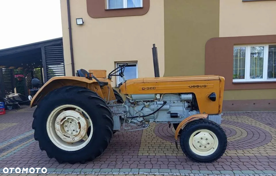 Ursus C360 - 7