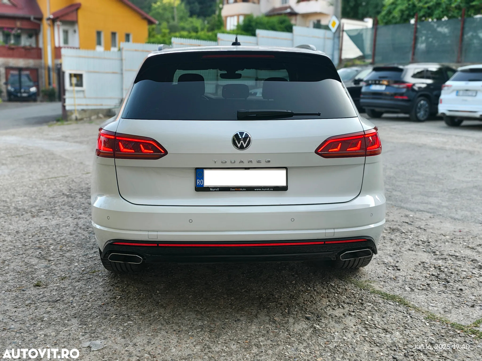 Volkswagen Touareg V6 TDI 4MOTION R-Line - 5