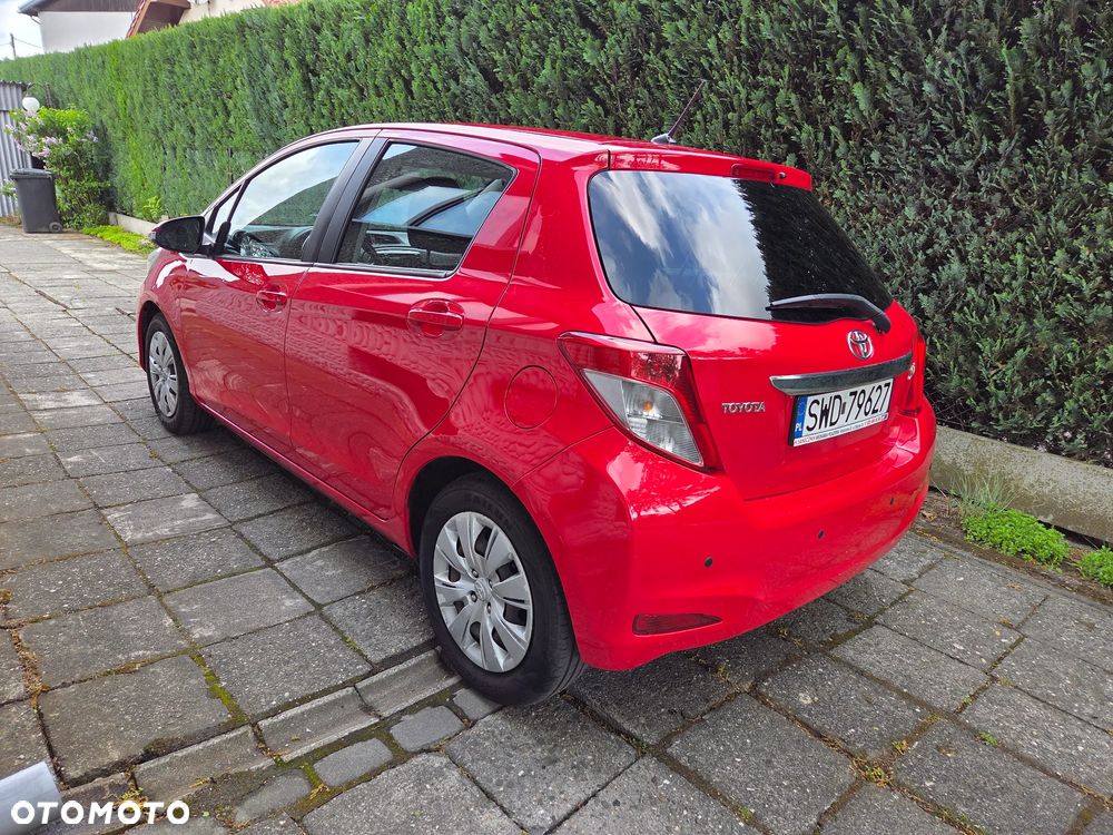 Toyota Yaris 1.4 D-4D Life - 3