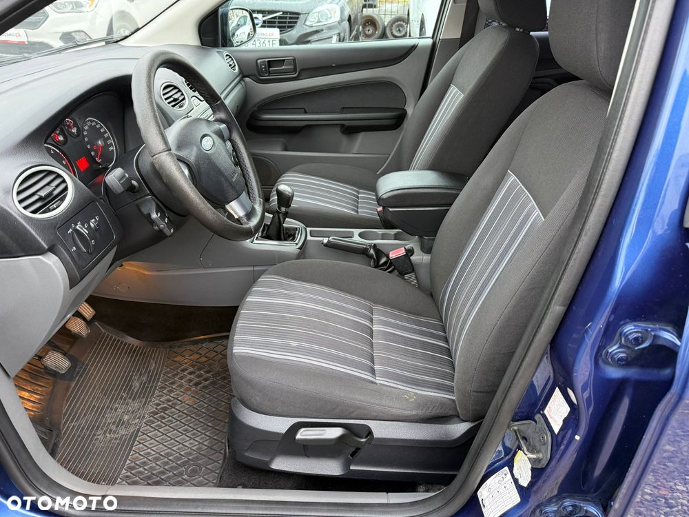 Ford Focus - 7