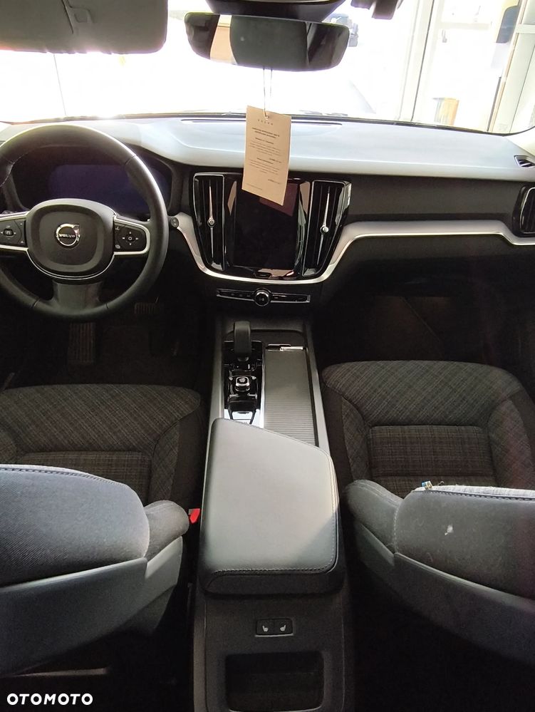 Volvo V60 B4 B Core - 11