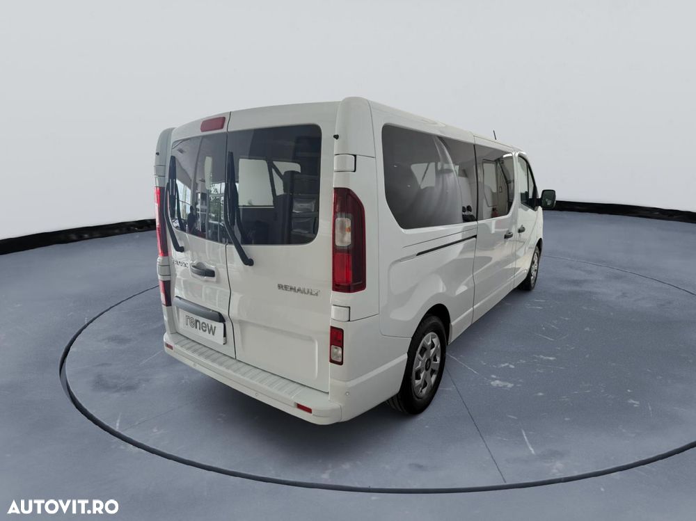 Renault Trafic 2.0 Blue dCi 150 S&S L2 8+1 Zen - 5