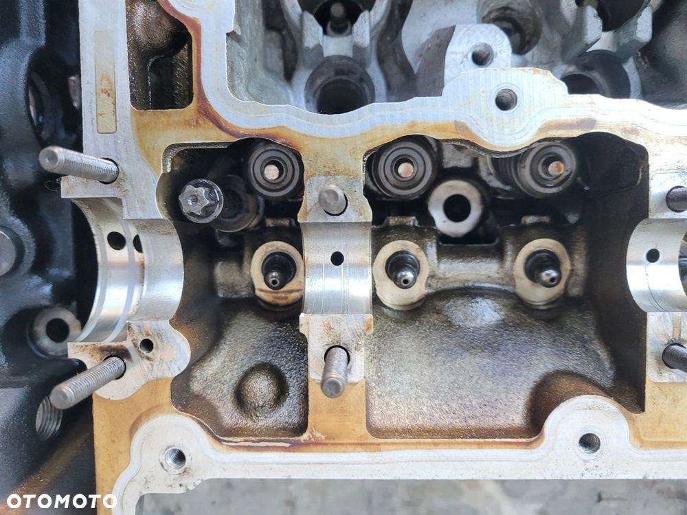 GŁOWICA SILNIKA N43B20 2.0B BMW E60 E61 E90 E91 E81 E82 E87 E88 7559168 - 9