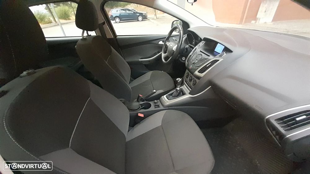 Ford Focus - 5