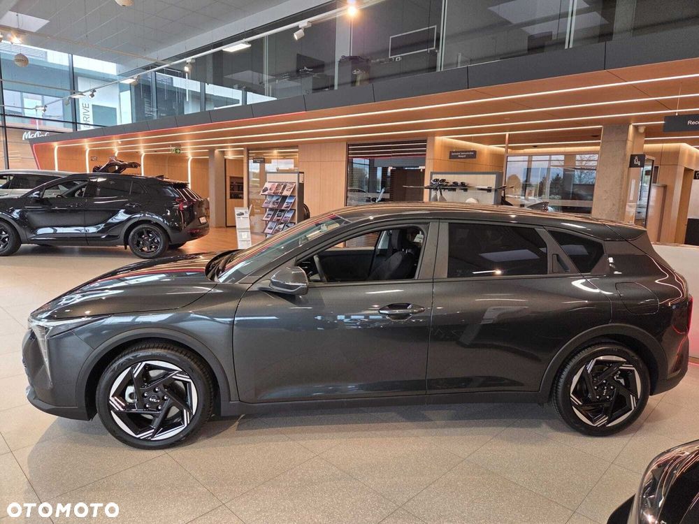 Kia K4 - 5