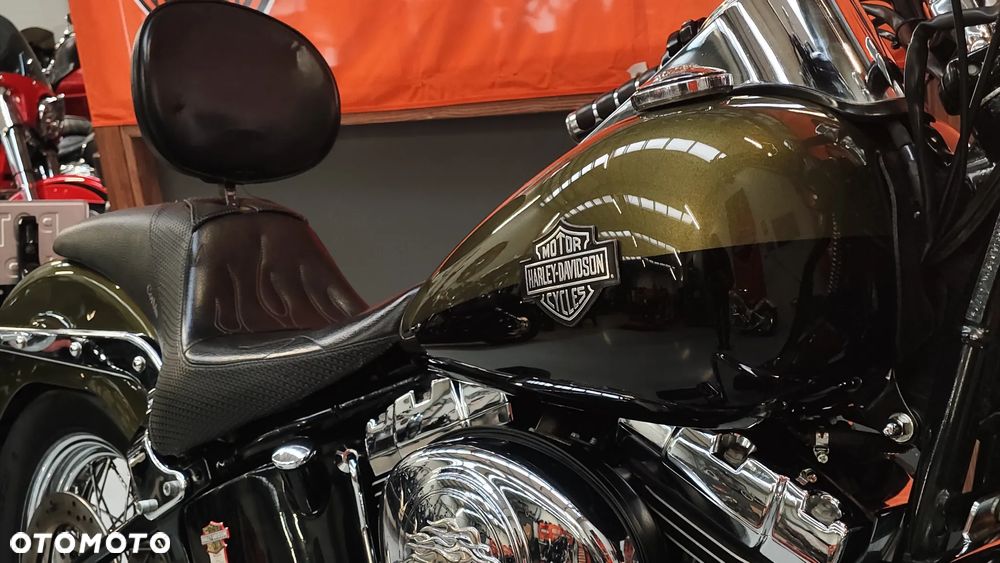 Harley-Davidson Softail Springer Classic - 28