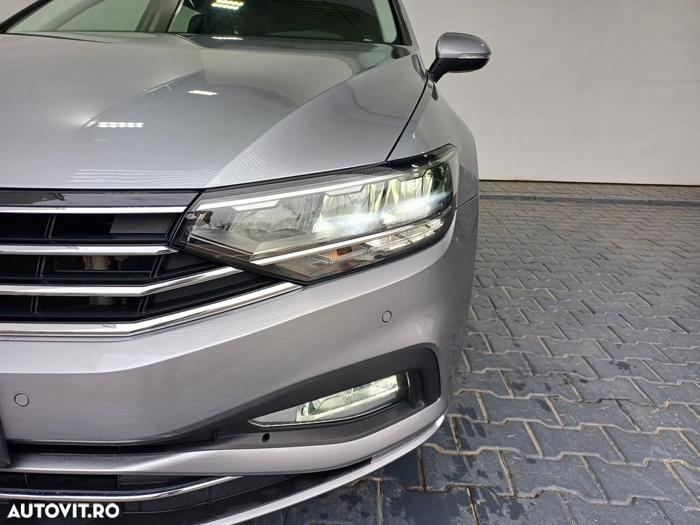 Volkswagen Passat 2.0 TDI DSG Comfortline - 37