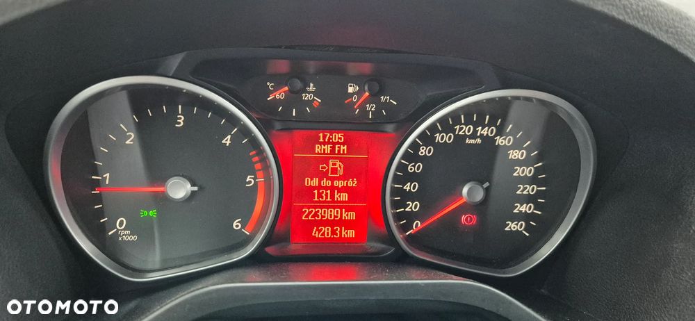 Ford Galaxy 2.0 TDCi Trend - 31