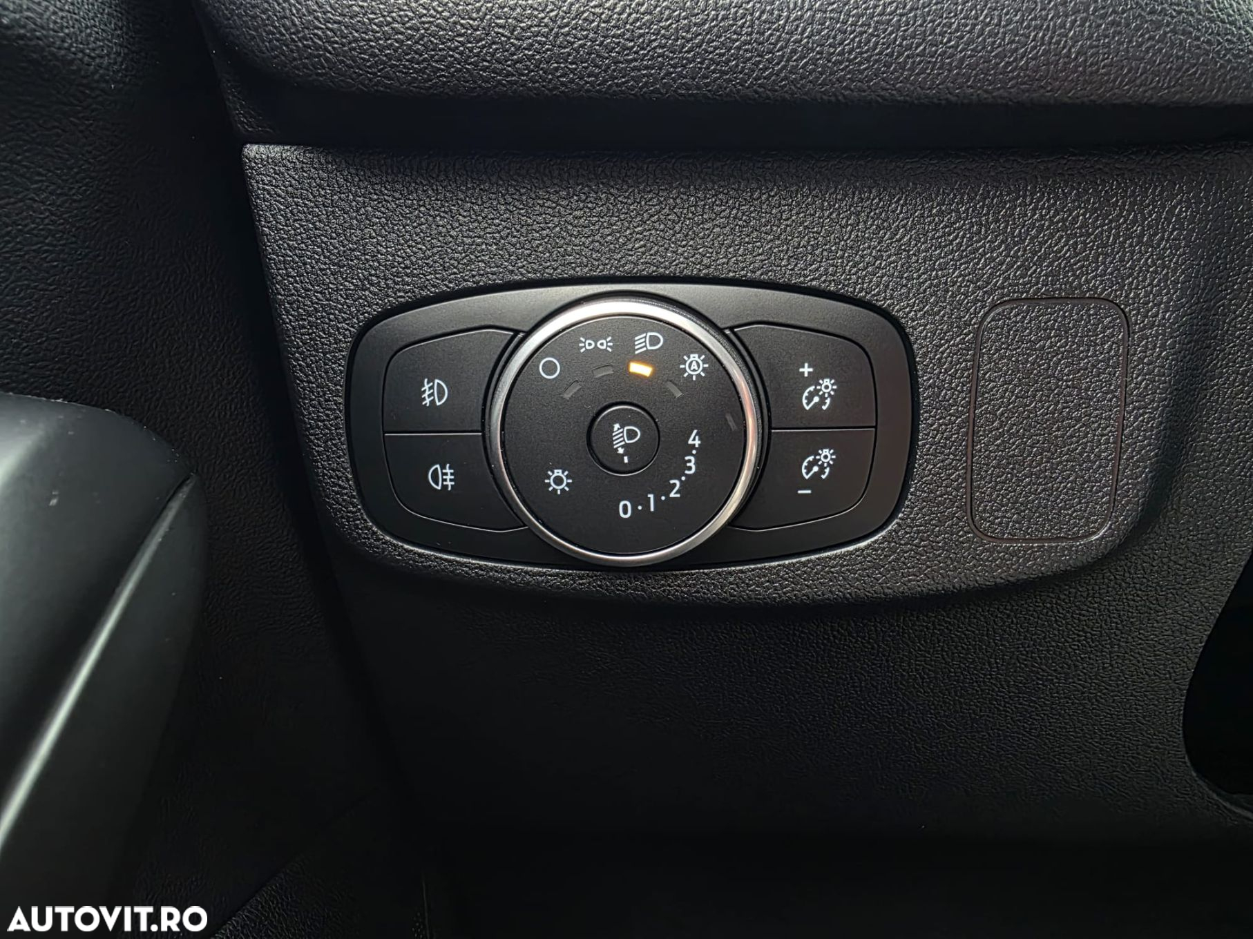 Ford Focus - 14