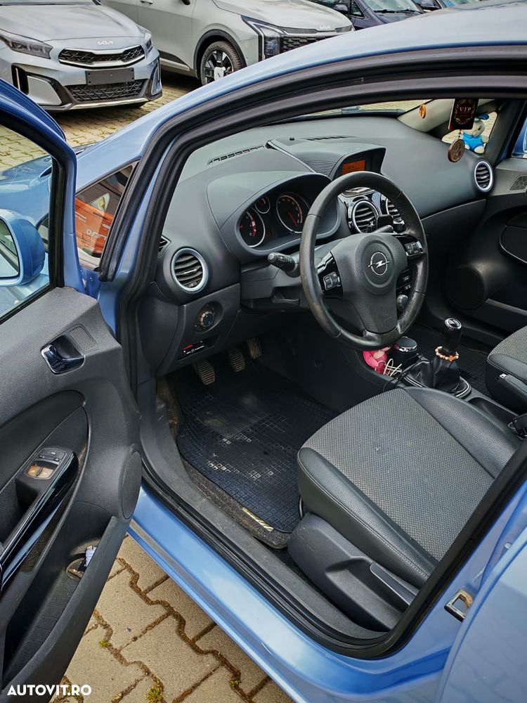 Opel Corsa Cosmo - 9