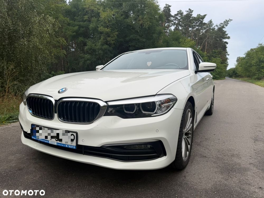BMW Seria 5 530e iPerformance GPF Luxury Line - 4