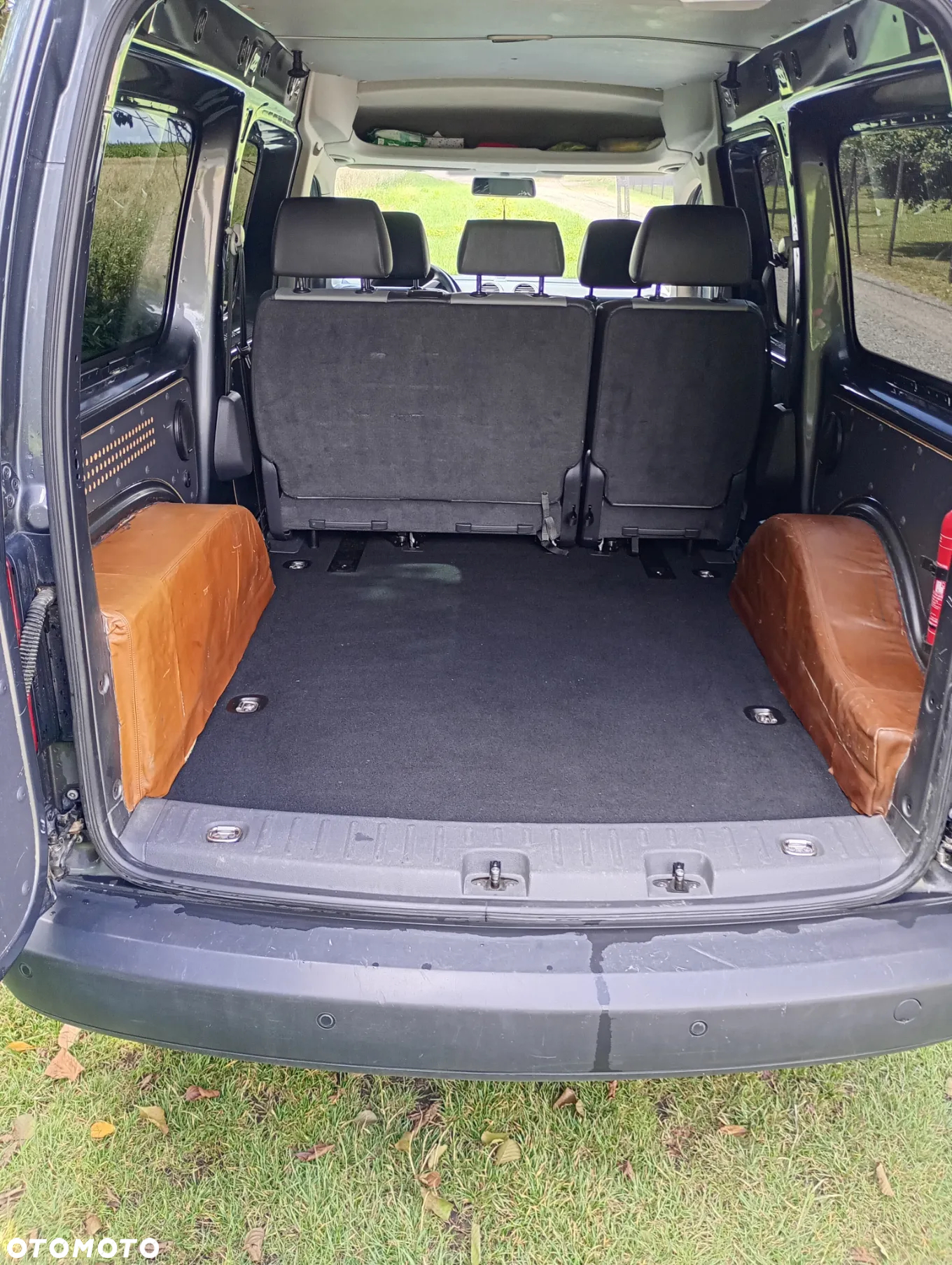 Volkswagen Caddy 1.6 TDI - 9