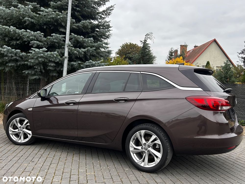 Opel Astra 1.6 CDTI DPF ecoFLEX Sports TourerStart/Stop Exklusiv - 11