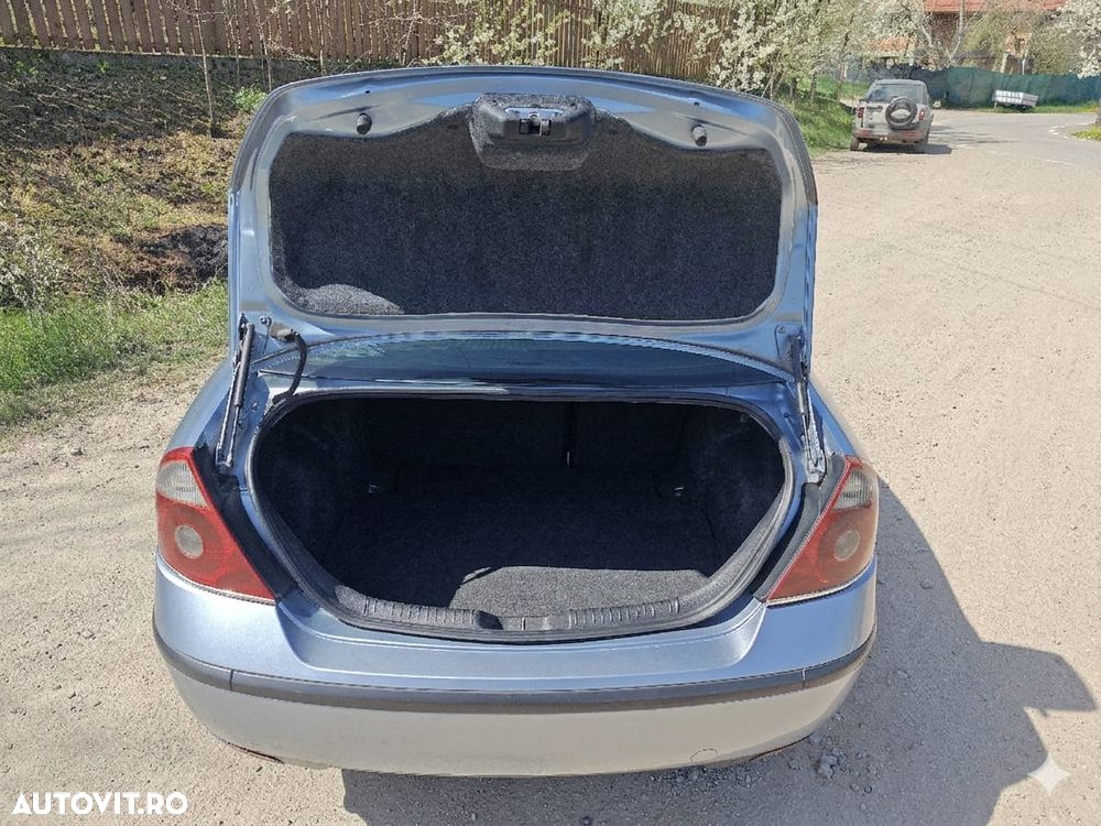 Ford Mondeo 2.0TDCi Trend - 9