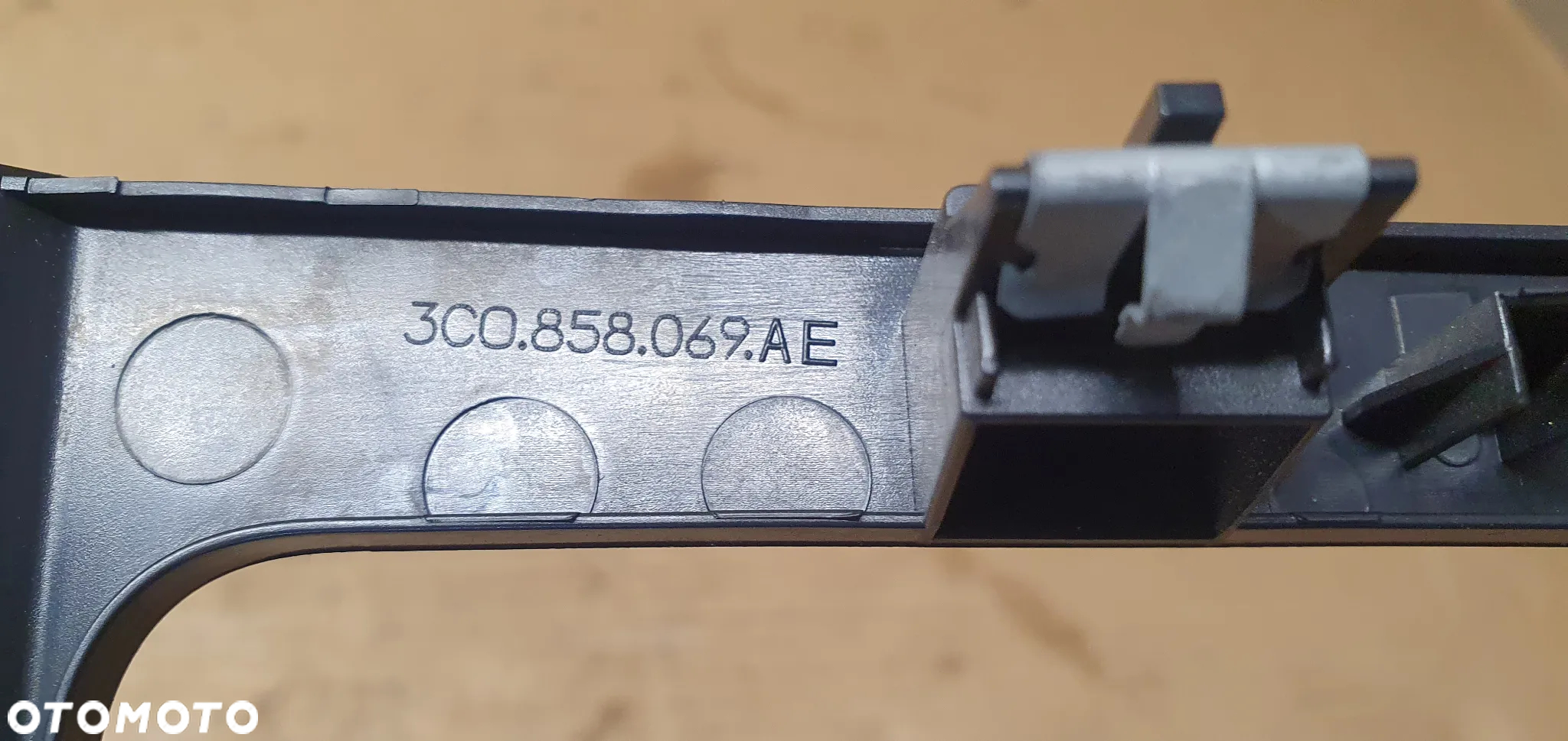 Ramka radia konsoli dekor VW Passat B6 3C0858069AE - 7