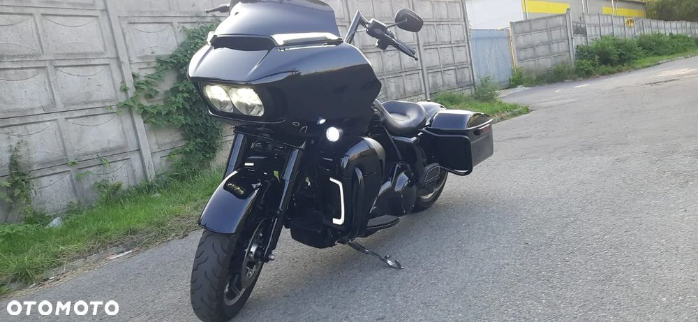 Harley-Davidson Touring Road Glide - 7