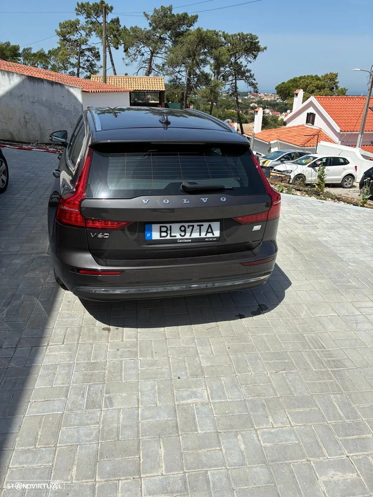 Volvo V60 2.0 T6 AWD TE Essential - 3