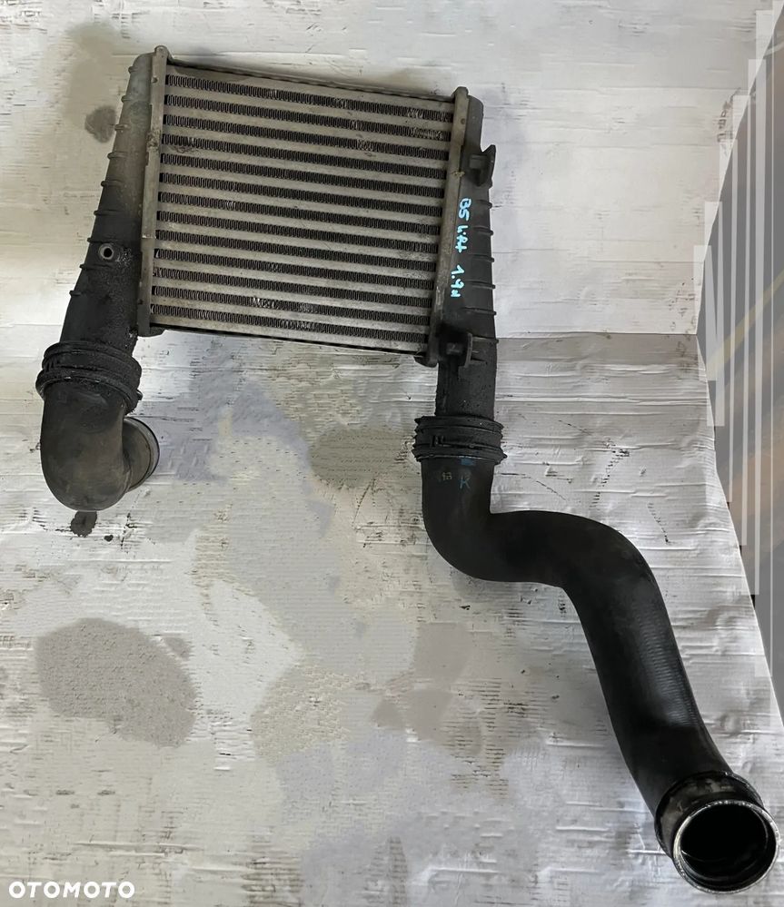 Chłodnica wody Volkswagen Passat B5 lift 1.9d 00-05 - 4