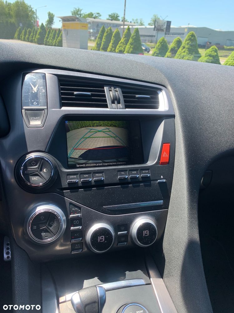 DS Automobiles DS 5 - 15