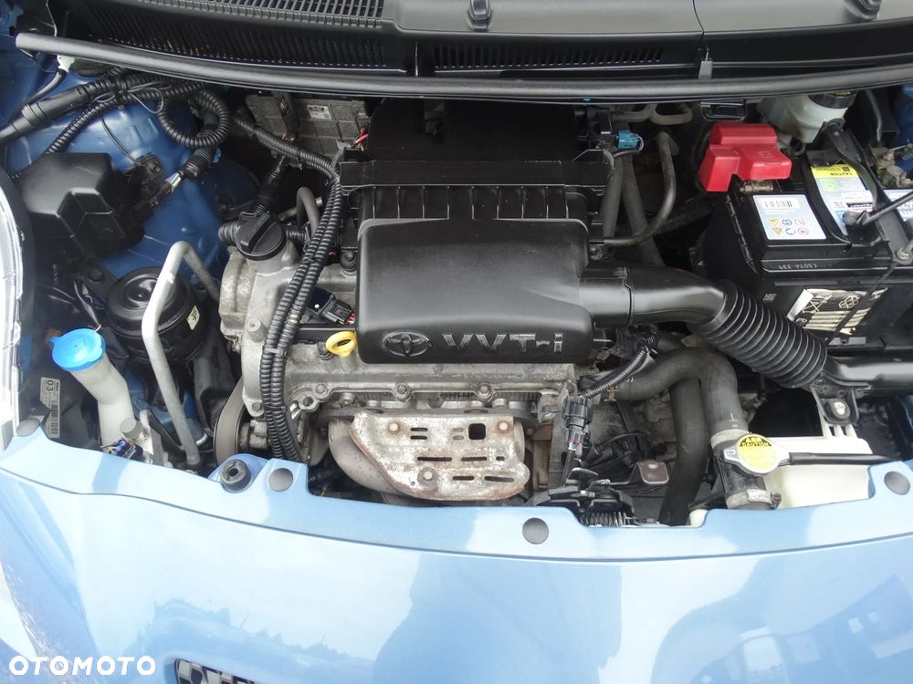 Toyota Yaris 1.3 VVT-i Cool - 22