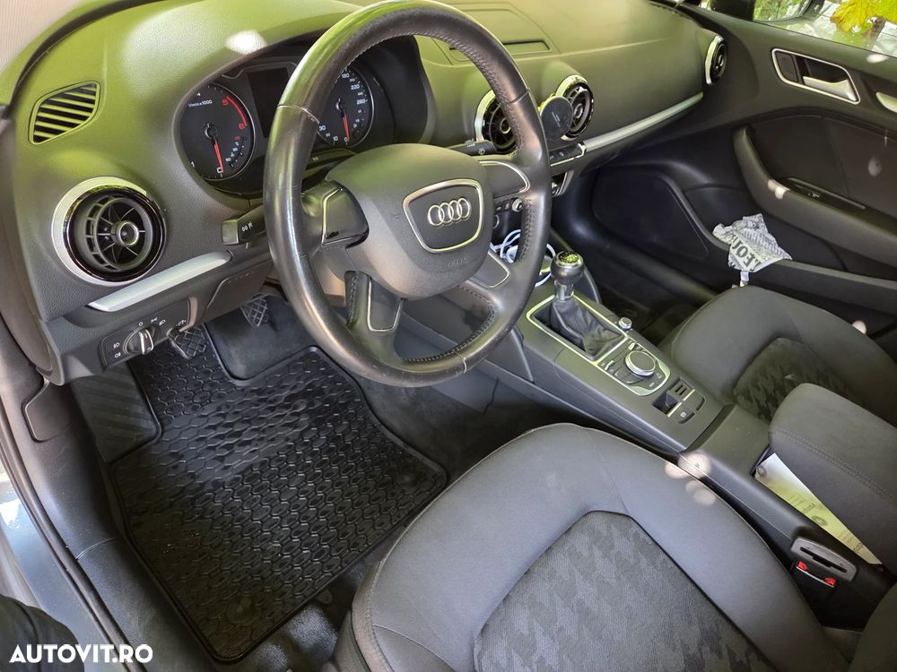 Audi A3 1.6 TDI Ambition - 4
