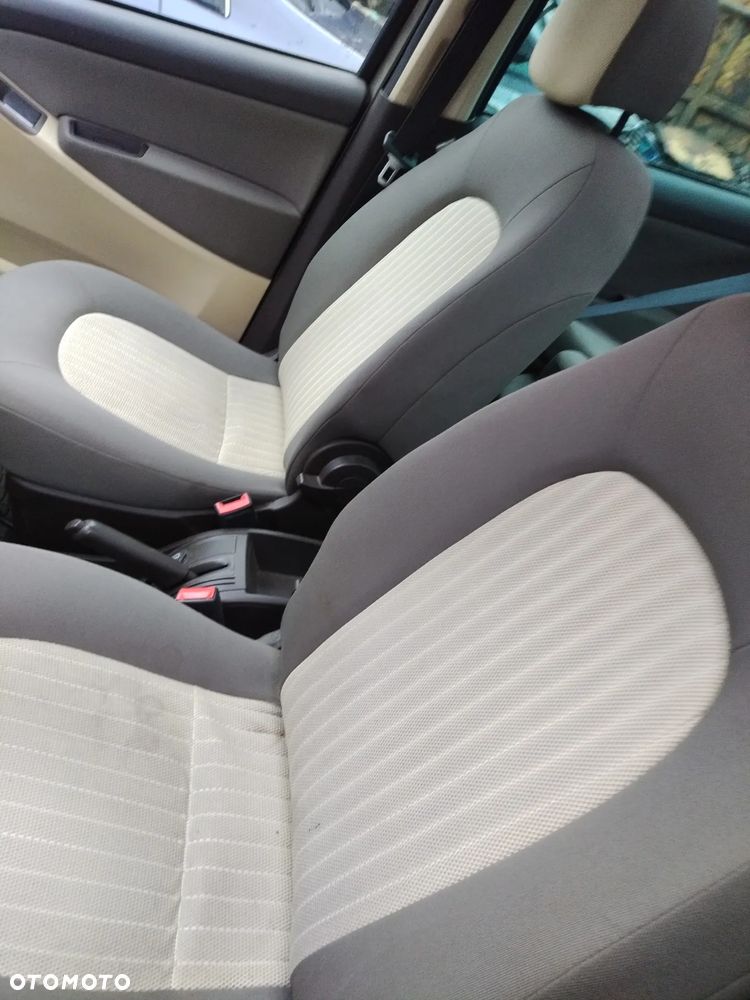 Lancia Musa na części - 4