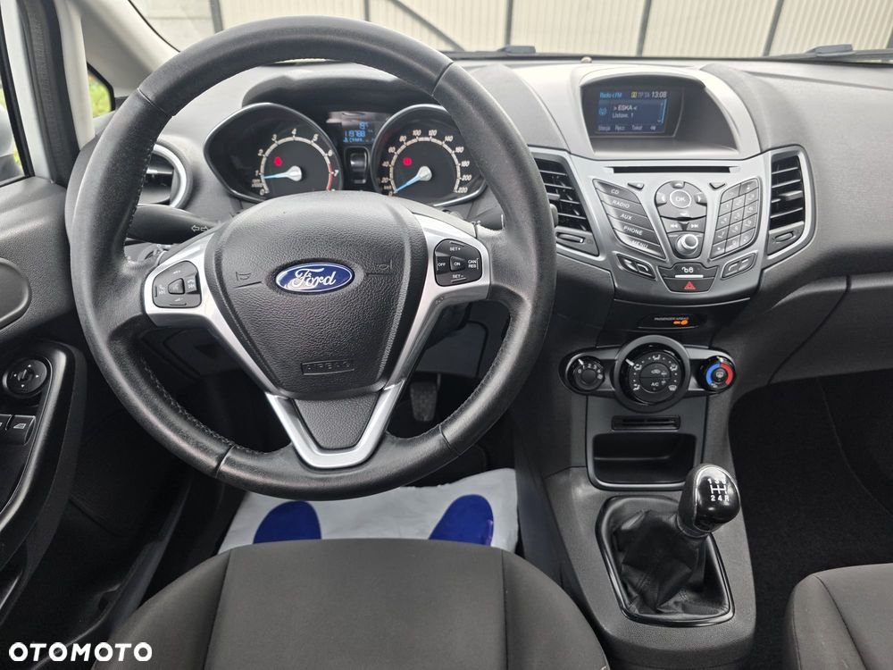 Ford Fiesta - 13