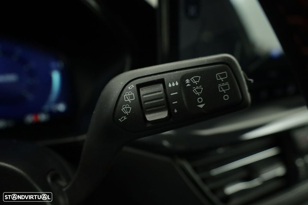 Ford Focus 1.0 EcoBoost MHEV ST-Line X Aut. - 17