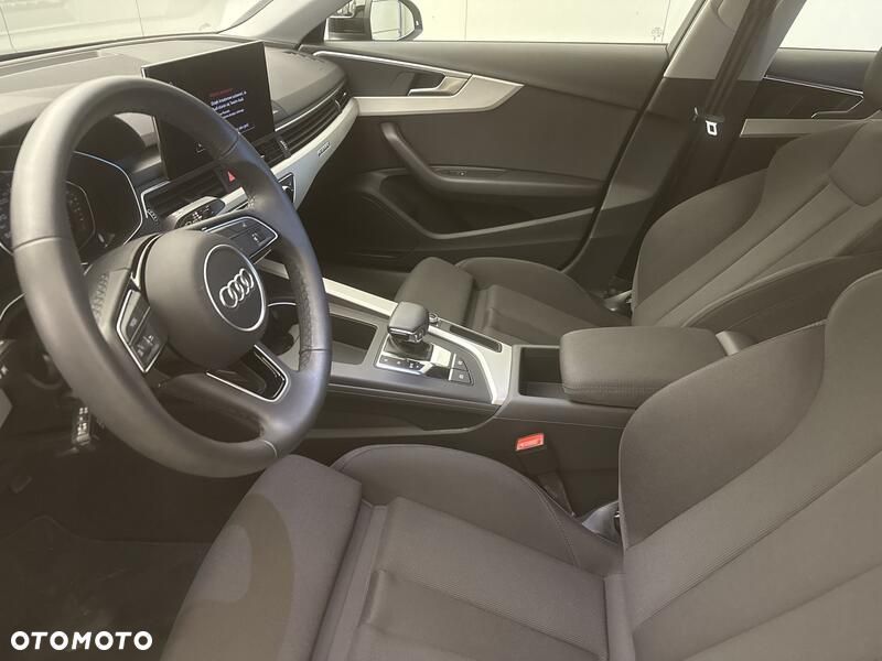 Audi A4 Limousine 40 TDI mHEV Quattro S tronic - 11