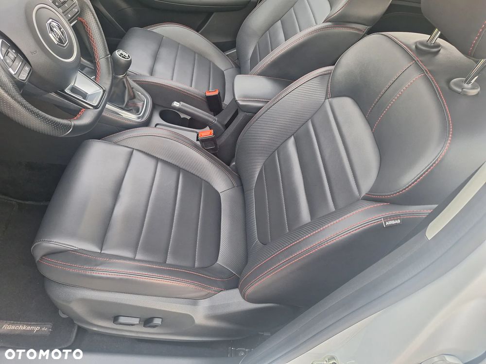 MG ZS ICE 1.5 VTI-tech Comfort - 17