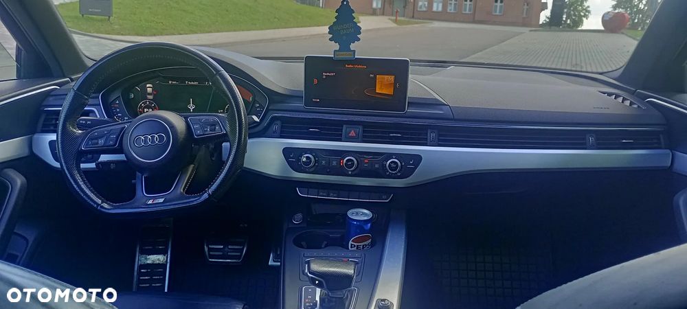 Audi A4 Limousine 2.0 TDI S tronic design - 5