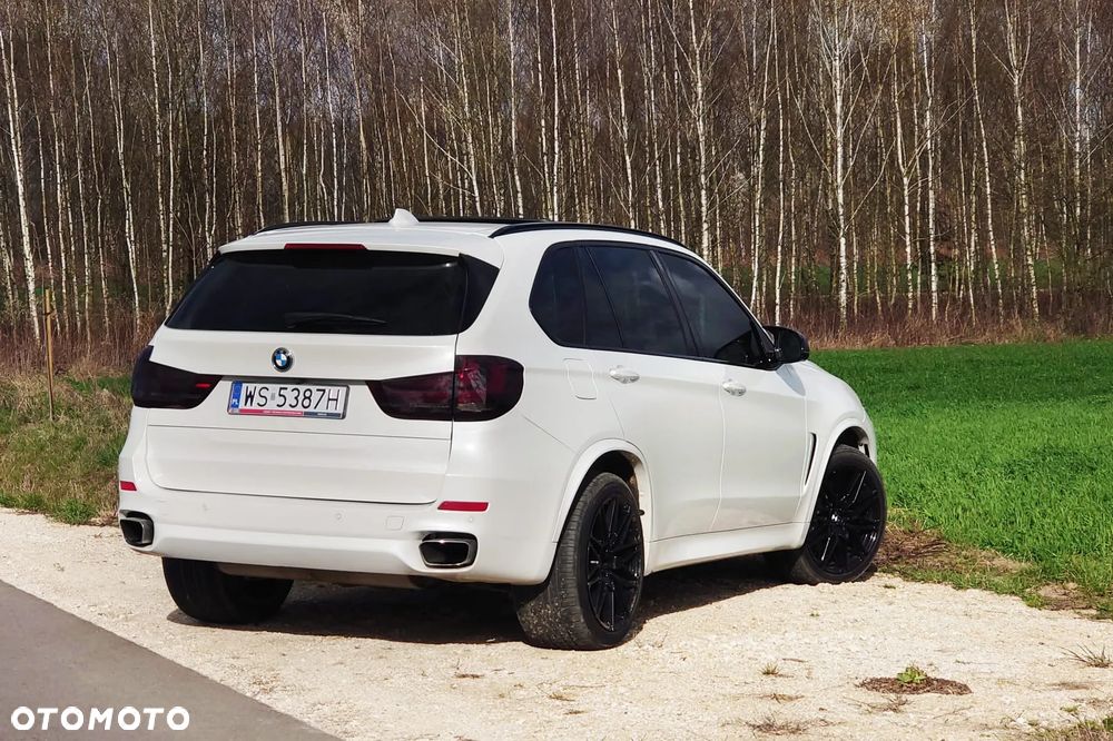 BMW X5 xDrive50i - 2