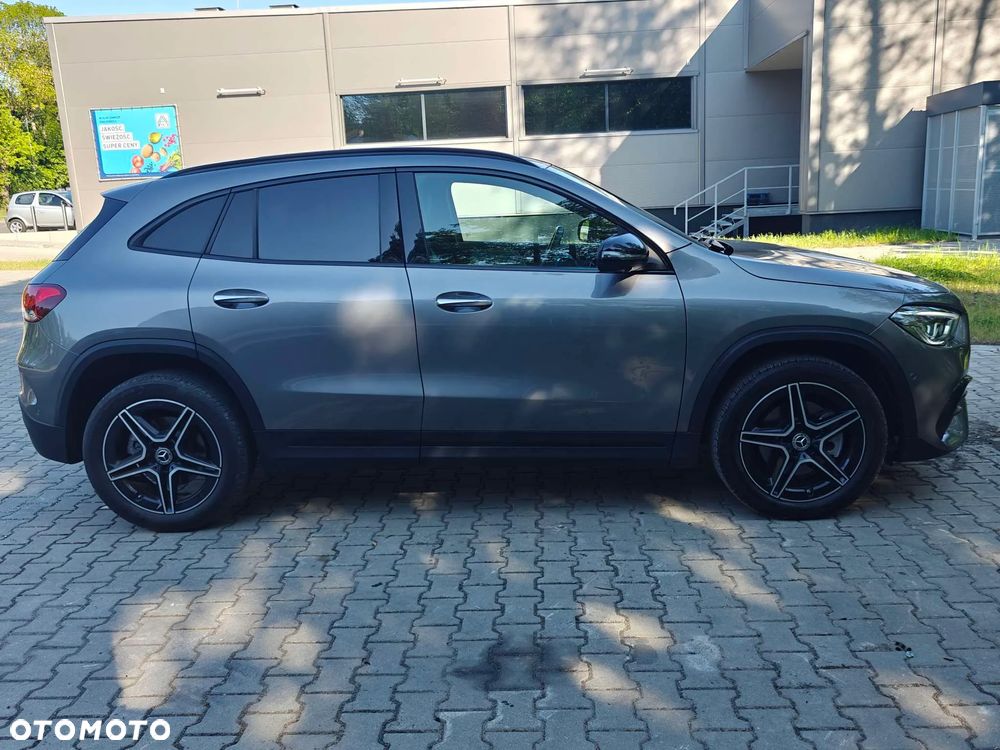 Mercedes-Benz GLA 250 4Matic 8G-DCT AMG Line - 12