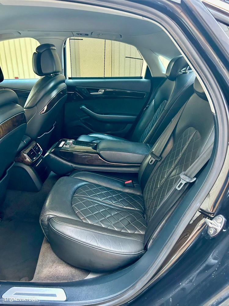 Audi A8 3.0 TDI V6 quattro Exclusive - 9