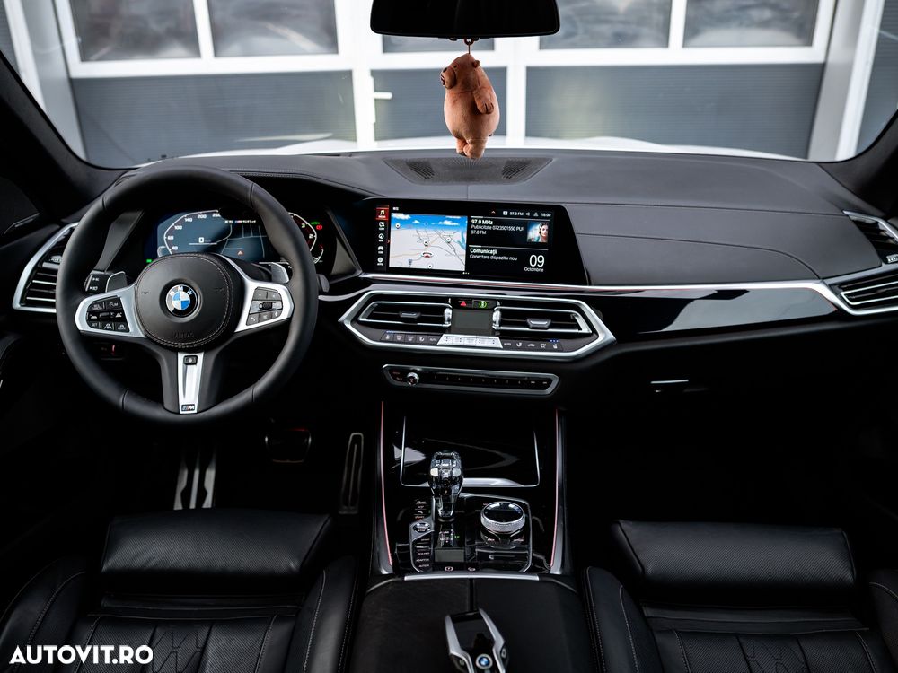 BMW X5 M M50d - 12