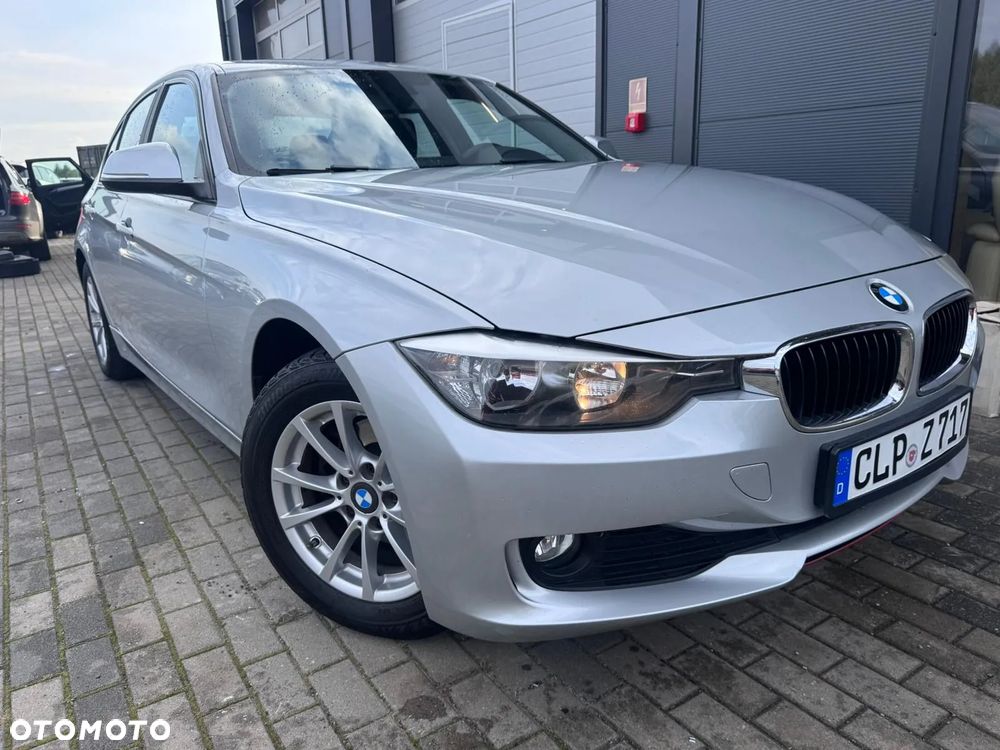 BMW Seria 3 316d Sport Line - 29