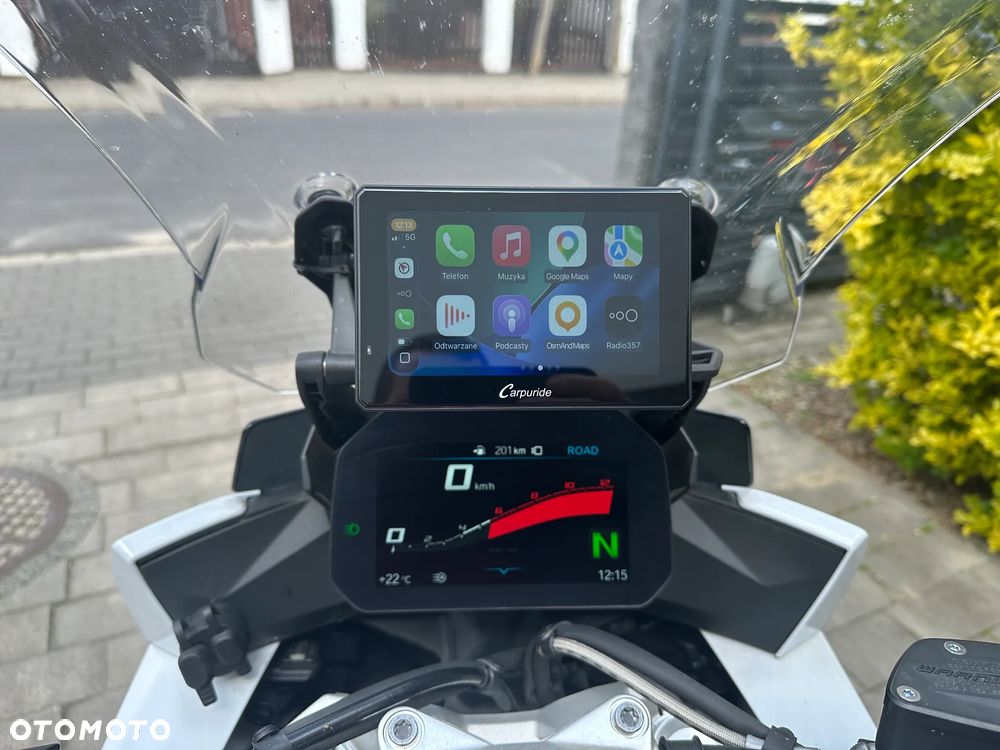 BMW XR - 10