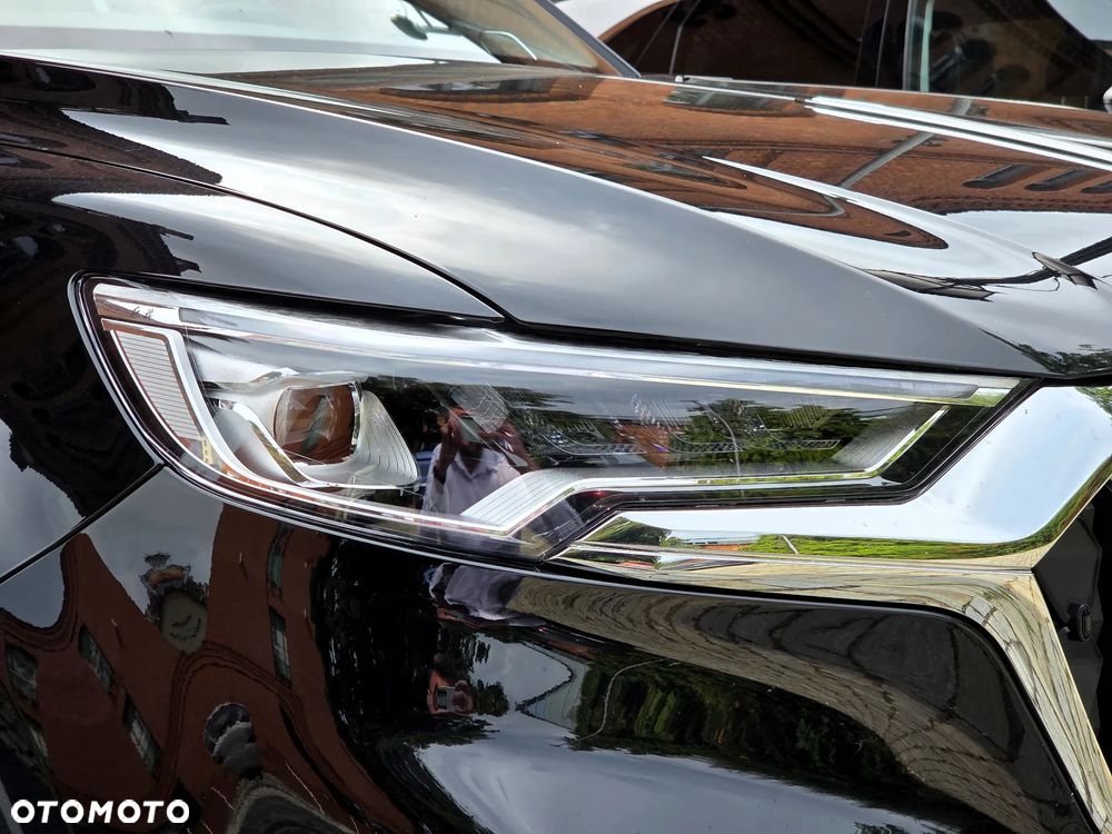 Hongqi HS5 2.0T AWD - 8