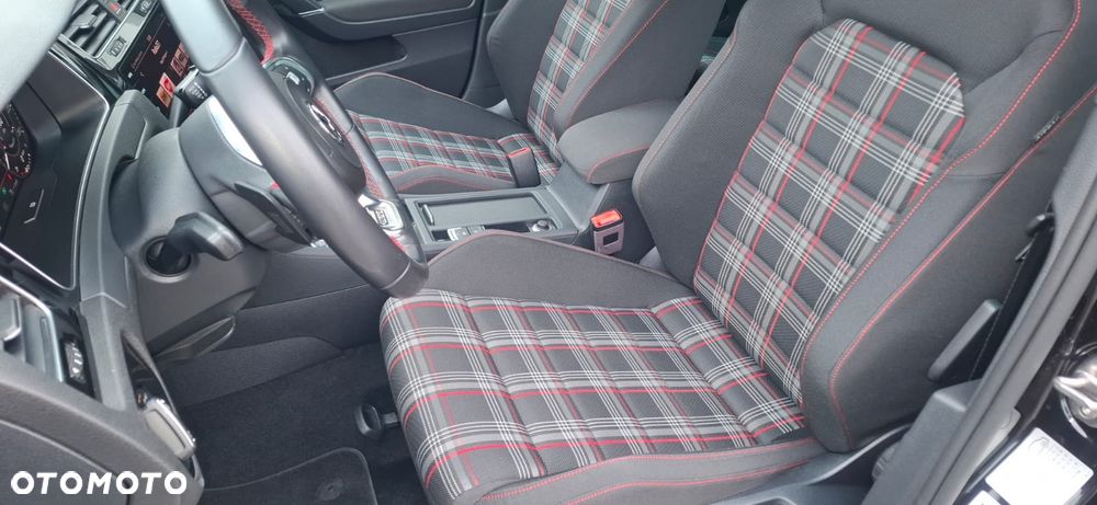 Volkswagen Golf 2.0 TSI BMT GTI Performance DSG - 16