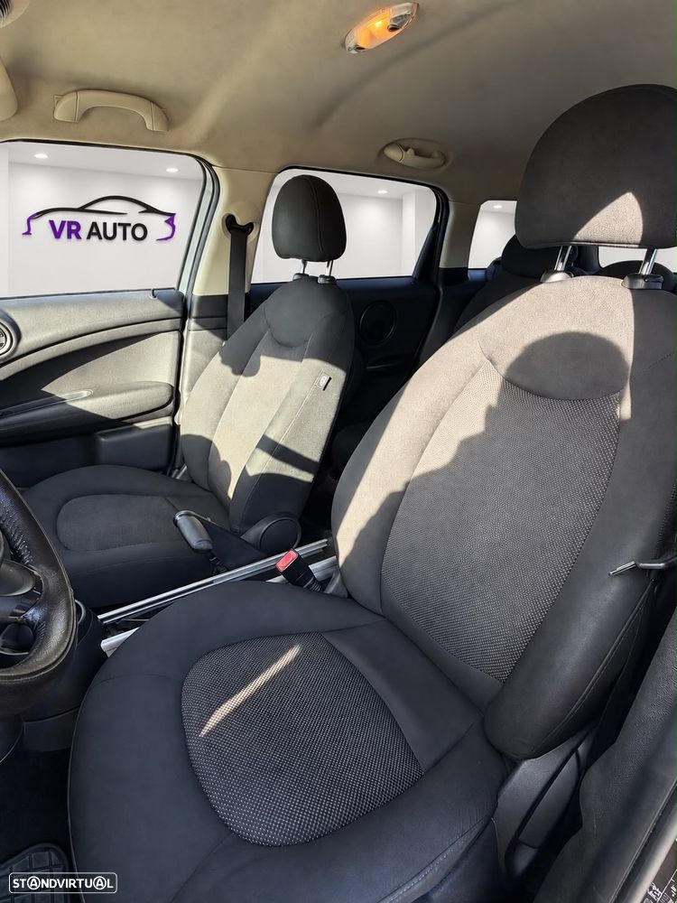 MINI Countryman One D - 10
