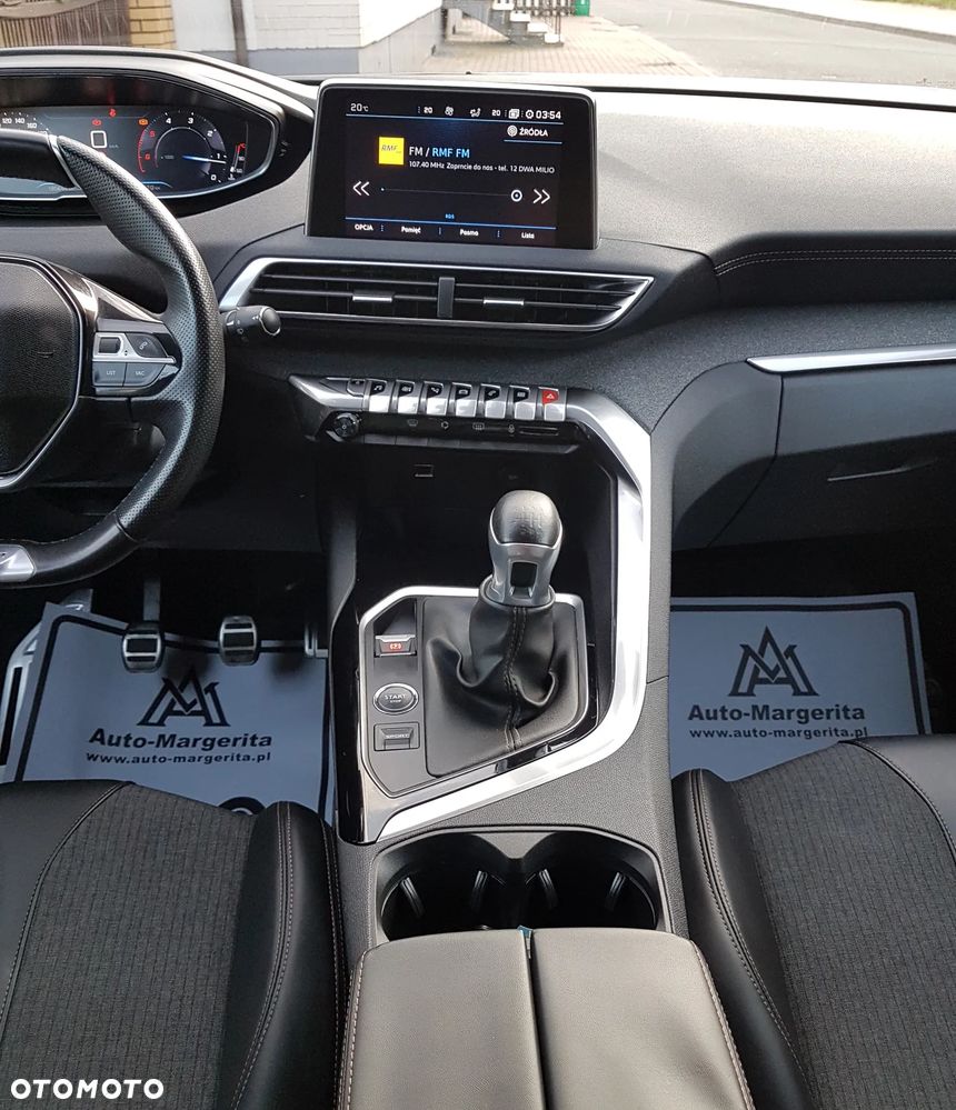 Peugeot 5008 - 23