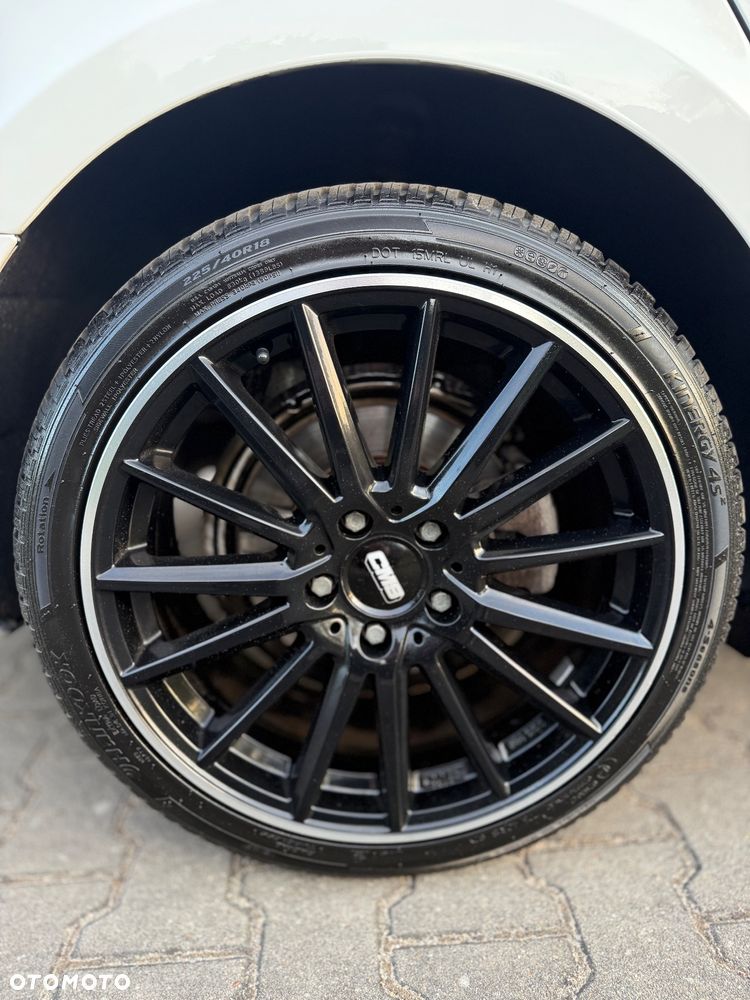 Skoda Superb 2.0 TDI DSG Exclusive - 28