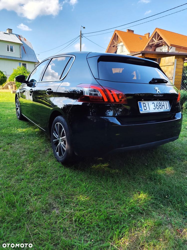 Peugeot 308 - 5