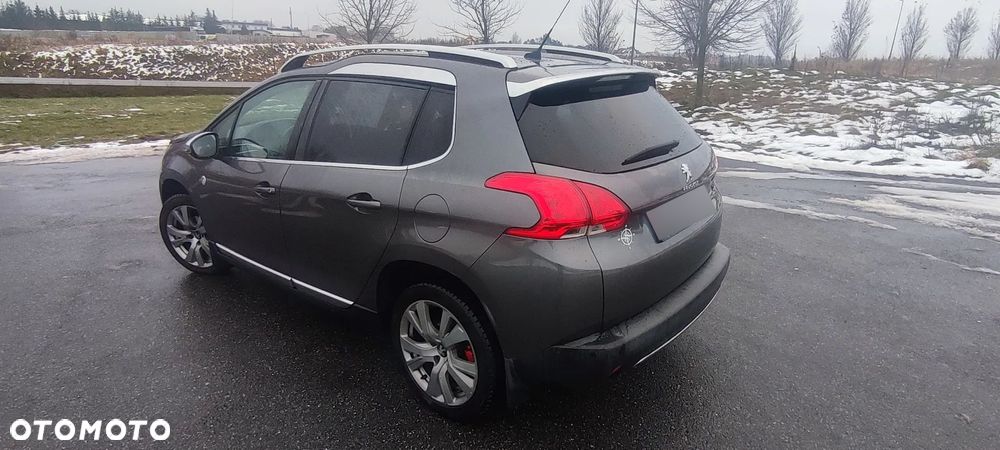 Peugeot 2008 1.6 BlueHDi Allure - 9