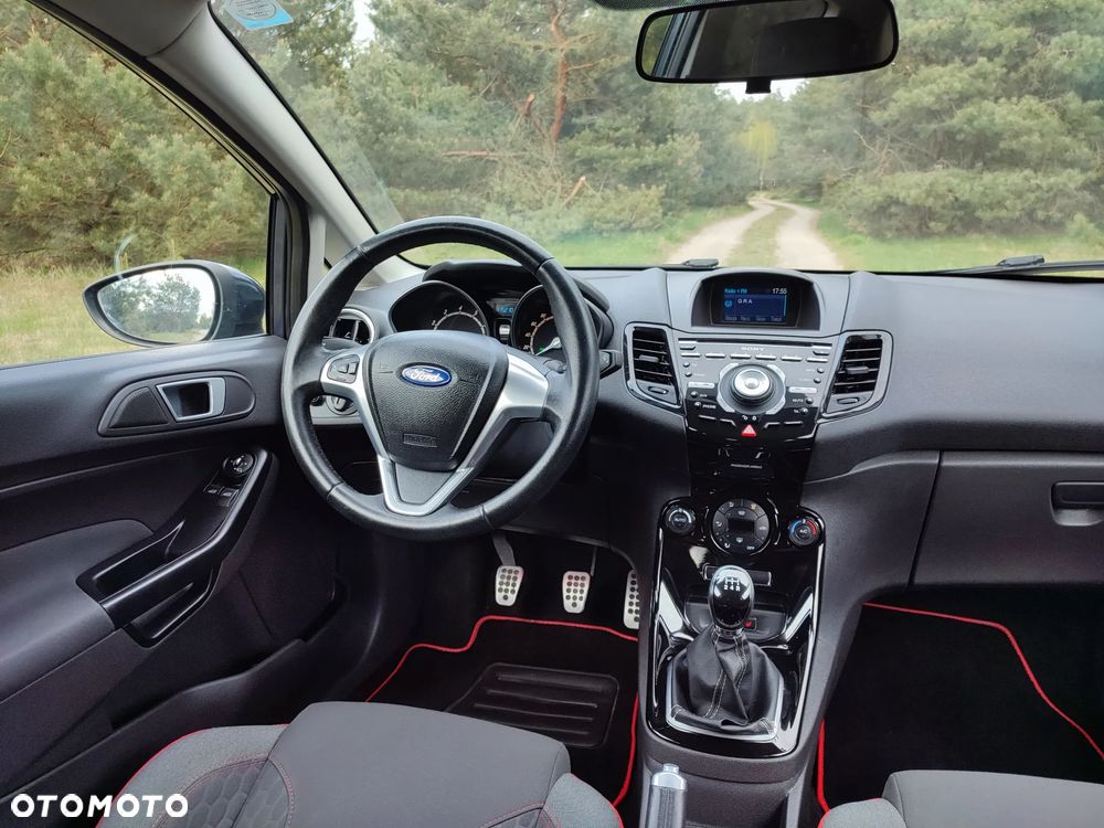 Ford Fiesta 1.0 EcoBoost STart-Stop ST-LINE - 27