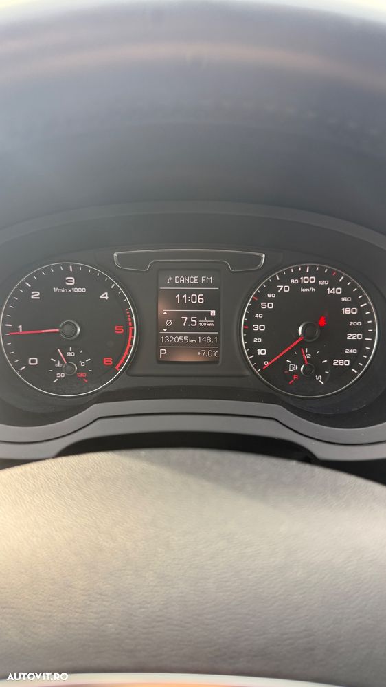 Audi Q3 2.0 TDI S tronic - 20